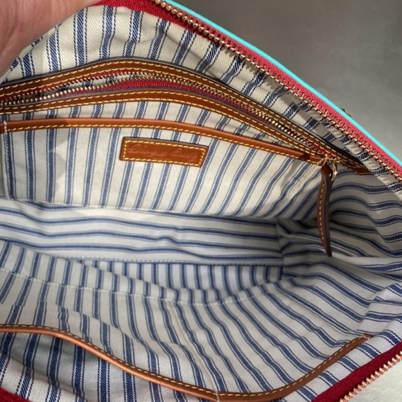 EUC Dooney and Bourke Tote - Picture 3 of 7